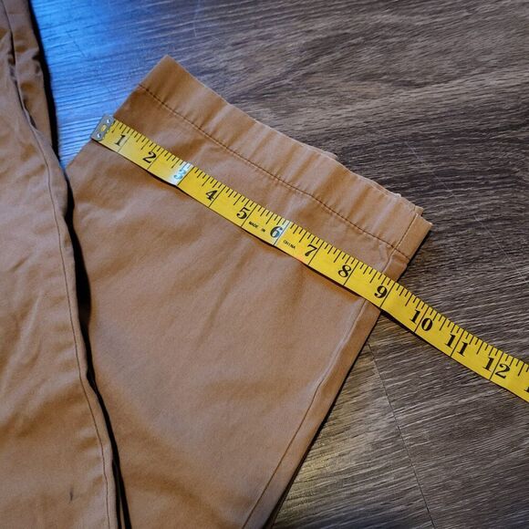 Tommy Hilfiger Custom Fit Khaki Chino Pant, Tan, Mens Size 42x30 - Picture 4 of 8